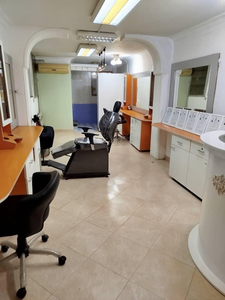 اجاره صندلی سالن زیبایی ماریا|خدمات آرایشگری و زیبایی|بندر انزلی, امامزاده|دیوار