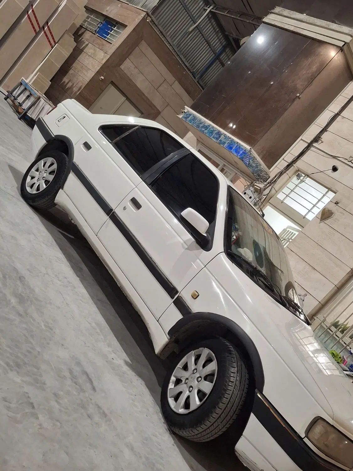 پژو 405 SLX موتور 1800، مدل ۱۳۹۰|خودرو سواری و وانت|اصفهان, تیران|دیوار