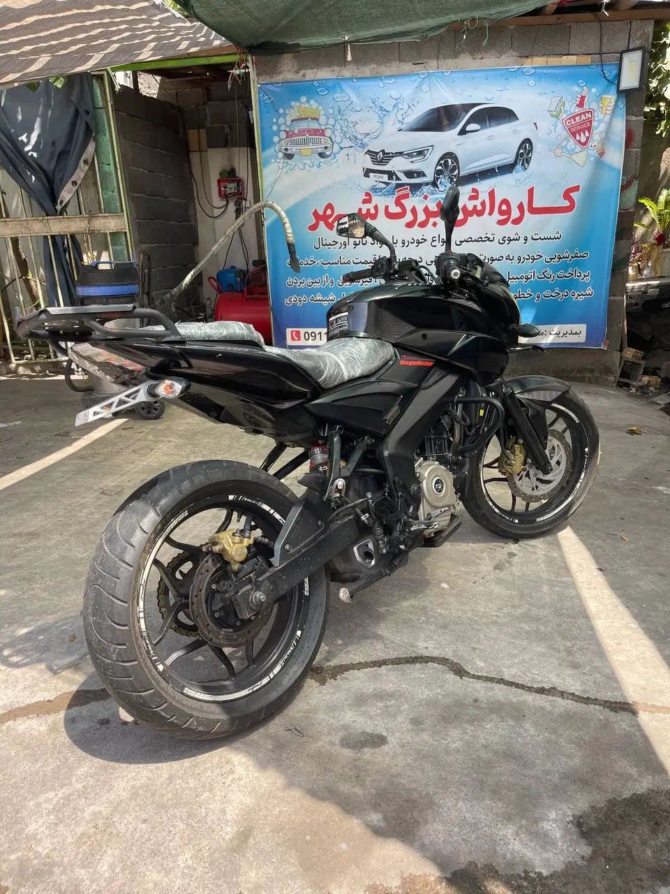 ns 200 ان اس معاوضه با ایروکس|موتورسیکلت|رشت, پل تالشان|دیوار