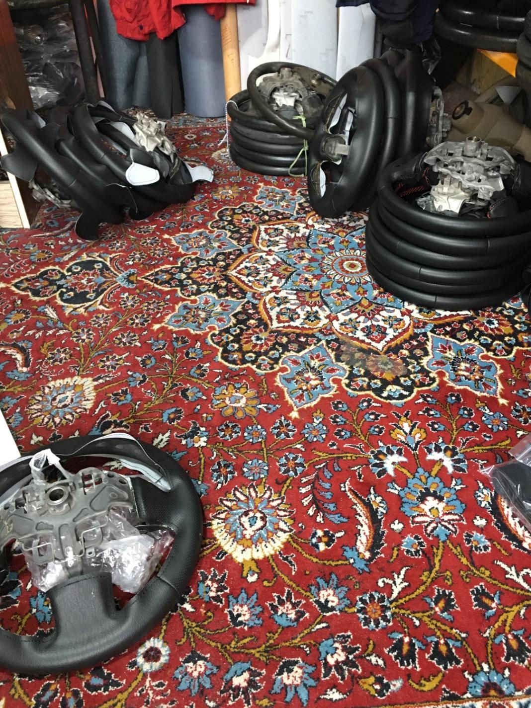 دور فرمان|قطعات یدکی و لوازم جانبی|رشت, نامجو|دیوار