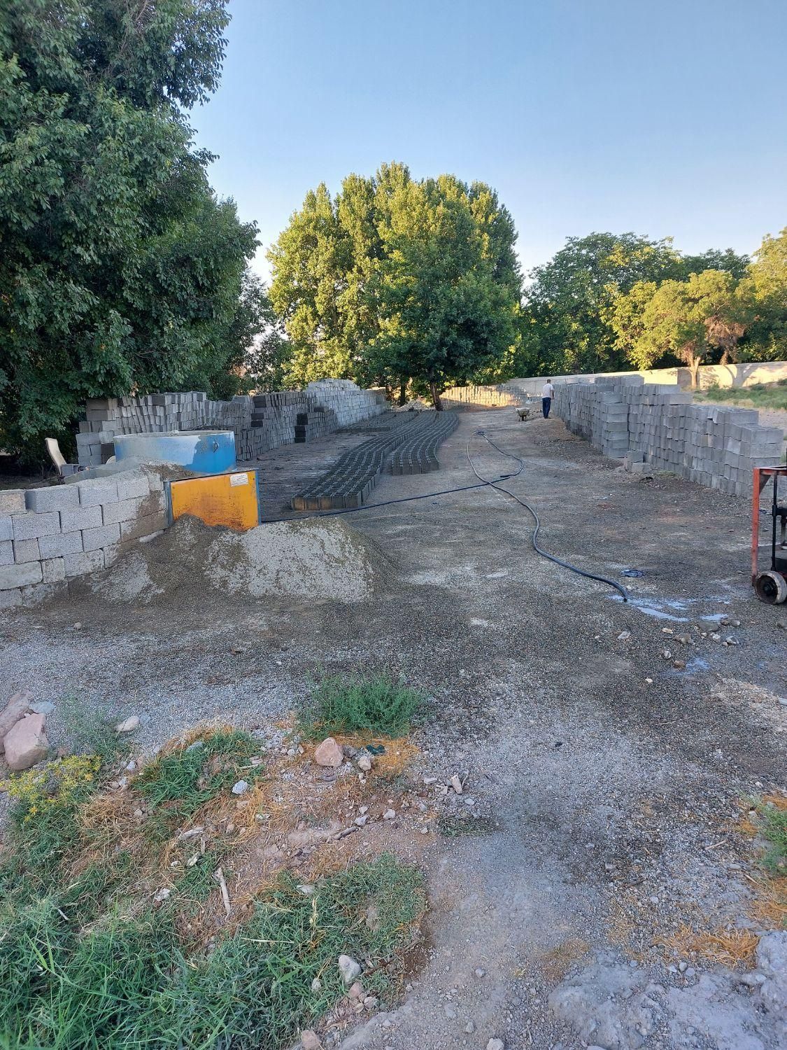 بلوک دیواری ۱۴مقطوع|عمدهفروشی|هشتگرد, ینگی امام|دیوار