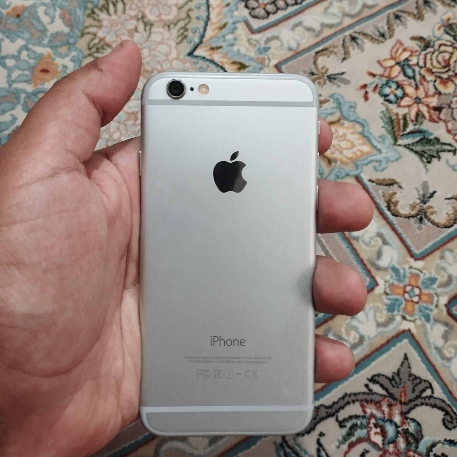 اپل iPhone 6 با حافظهٔ ۱۶ گیگابایت|موبایل|خرم‌آباد, |دیوار