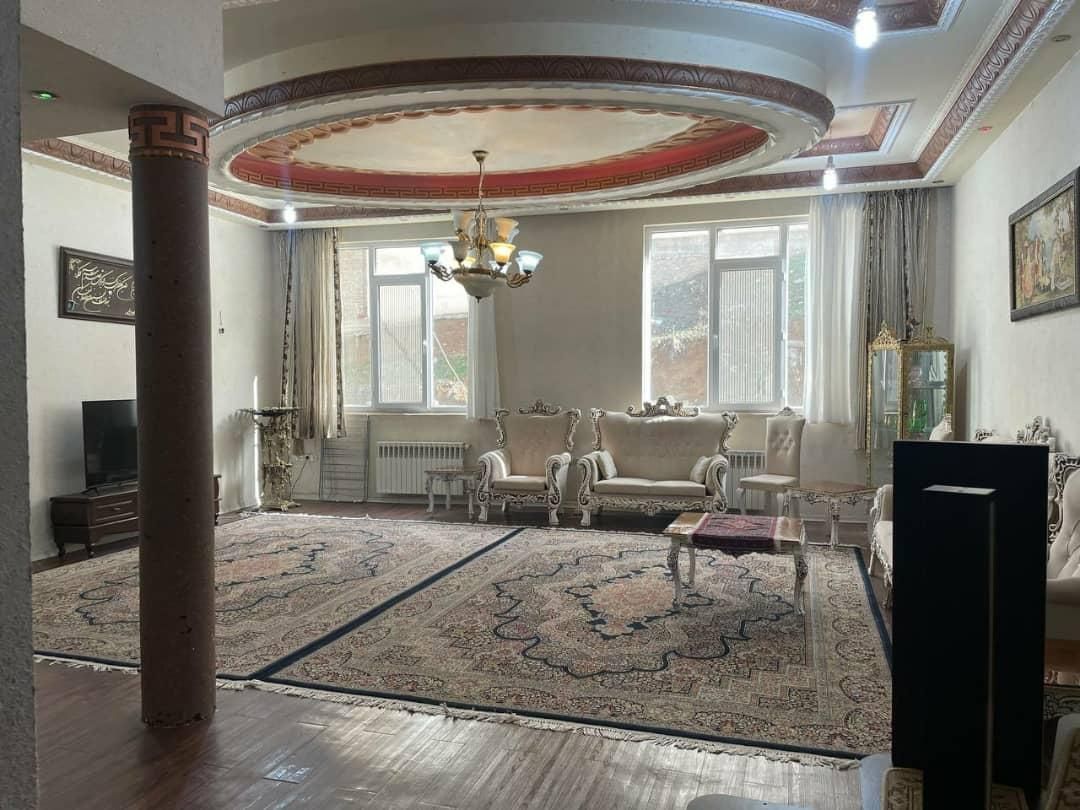 فروش ویلایی ۲طبقه دوکله بهاران ۱/۱۹( ۲۶۴ متری)|فروش خانه و ویلا|سنندج, |دیوار