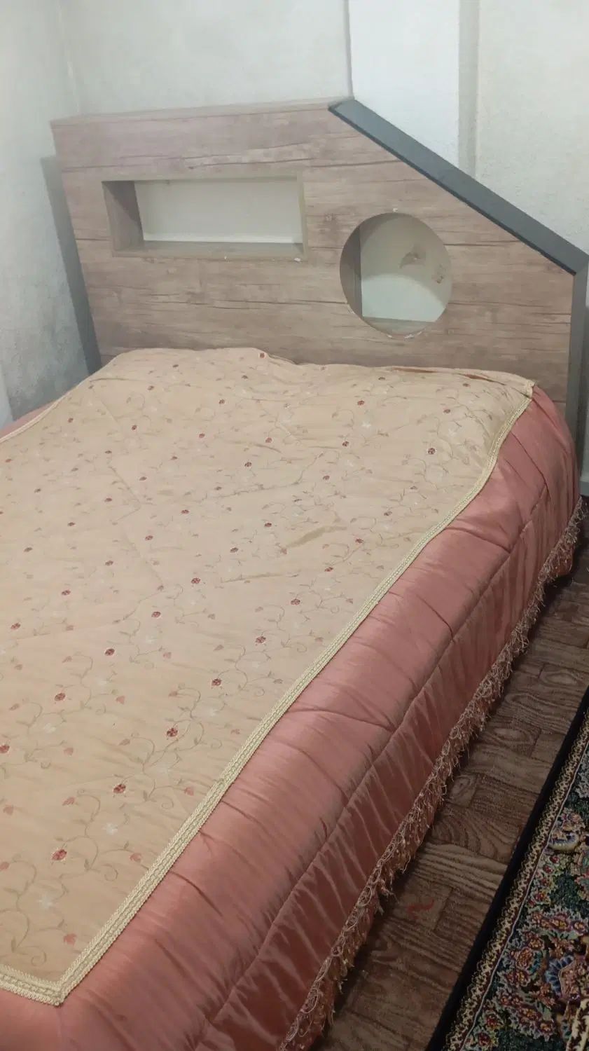 تخت دونفره|تشک تختخواب|رشت, دیانتی|دیوار