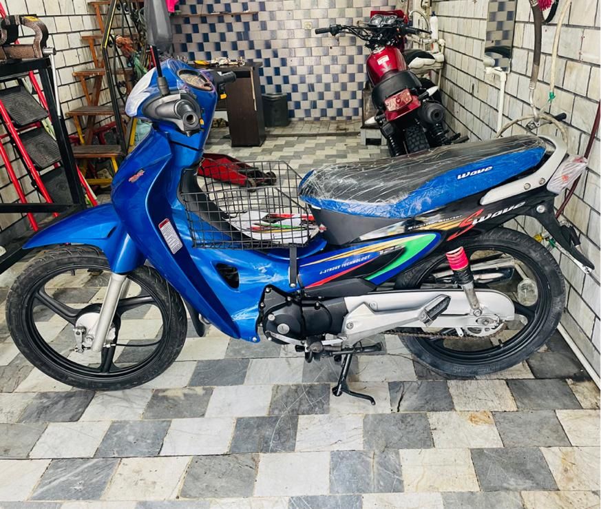 موتور ویو اصل ژاپن مزایده مدل ۸۲|موتورسیکلت|قزوین, |دیوار