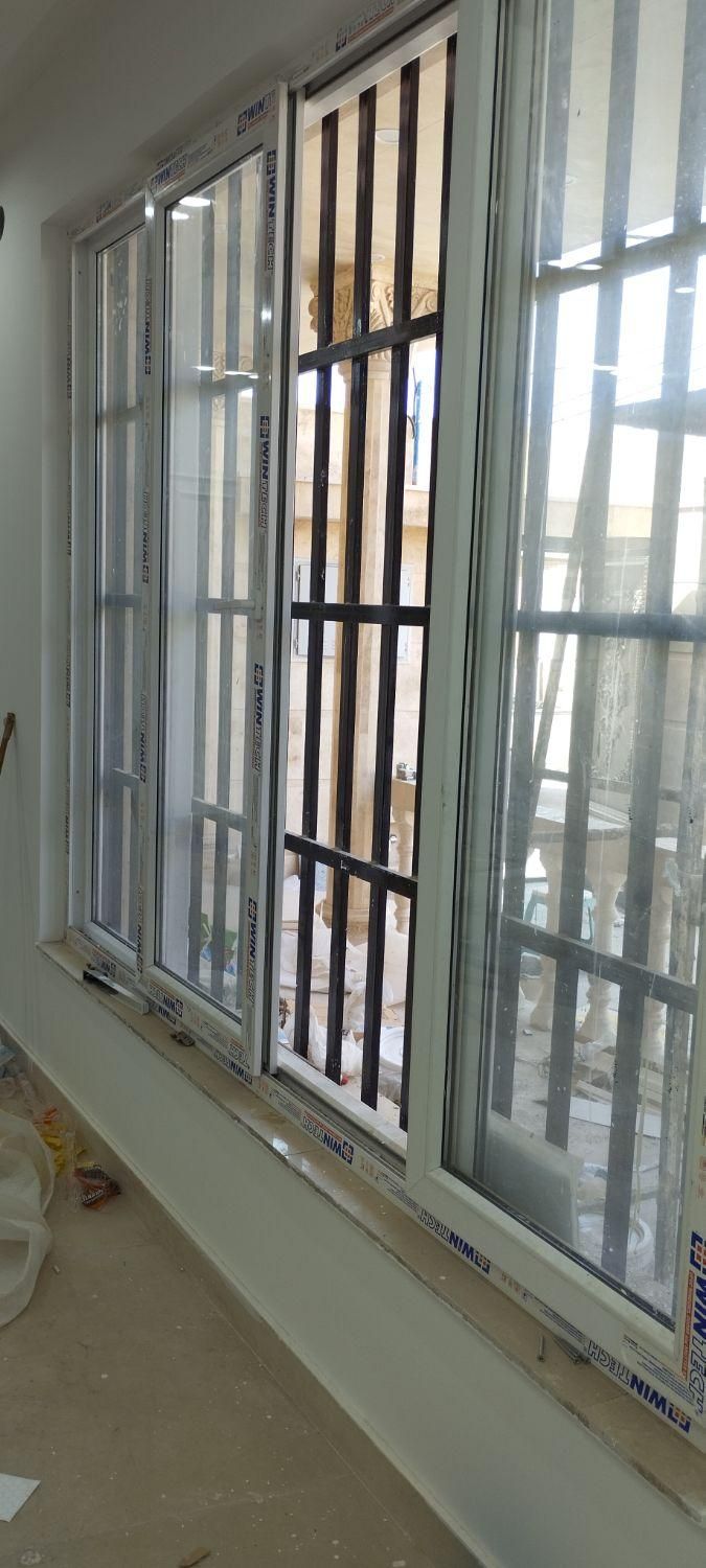 درب و پنجره ‌upvc شیشه ‌سکوریت|خدمات پیشه و مهارت|بهبهان, |دیوار