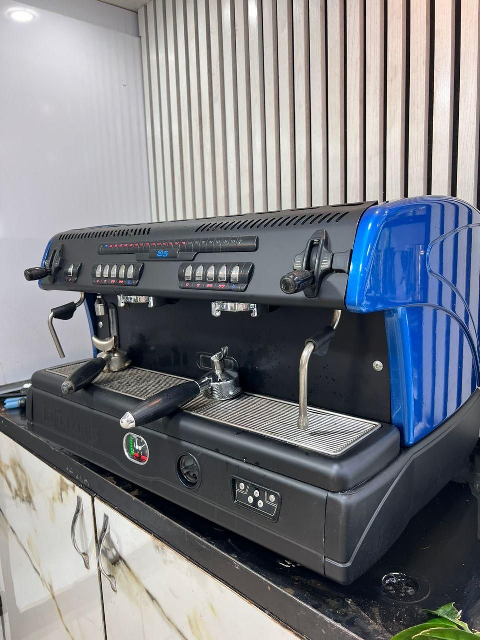 قهوه اسپرسوساز صنعتی عمده تک|کافیشاپ و رستوران|کازرون, |دیوار