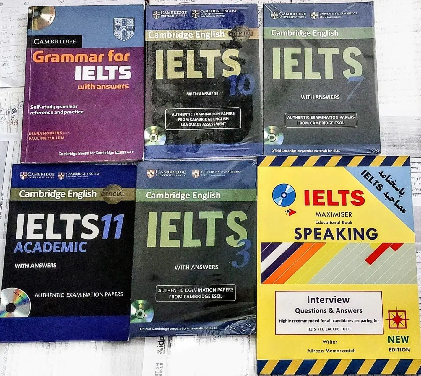 کتاب زبان انگلیسی IELTS تعداد ۷ عدد باهم|کتاب و مجله آموزشی|تهران, اباذر|دیوار