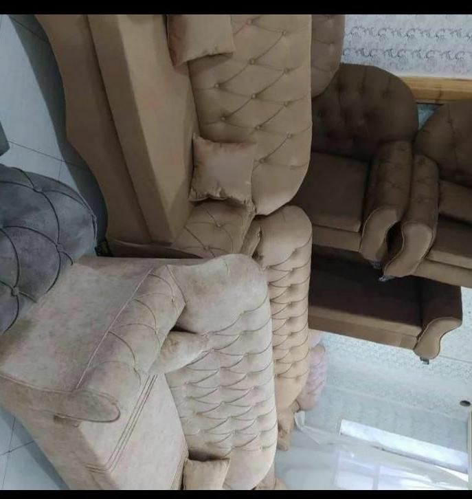 مبل مبلمان صدف به دلیل جمع کردن پنج دست آخرزیرقیمت|مبلمان خانگی و میز عسلی|مشهد, سید رضی|دیوار