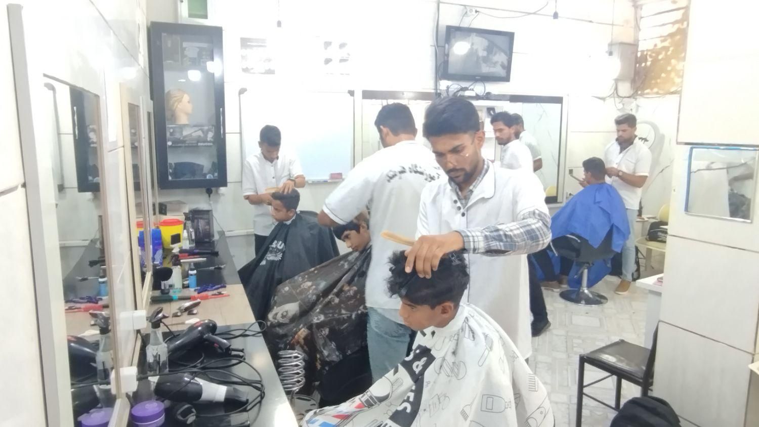 آموزشگاه آرایشگری مردانه هنرمند|خدمات آموزشی|میناب, |دیوار