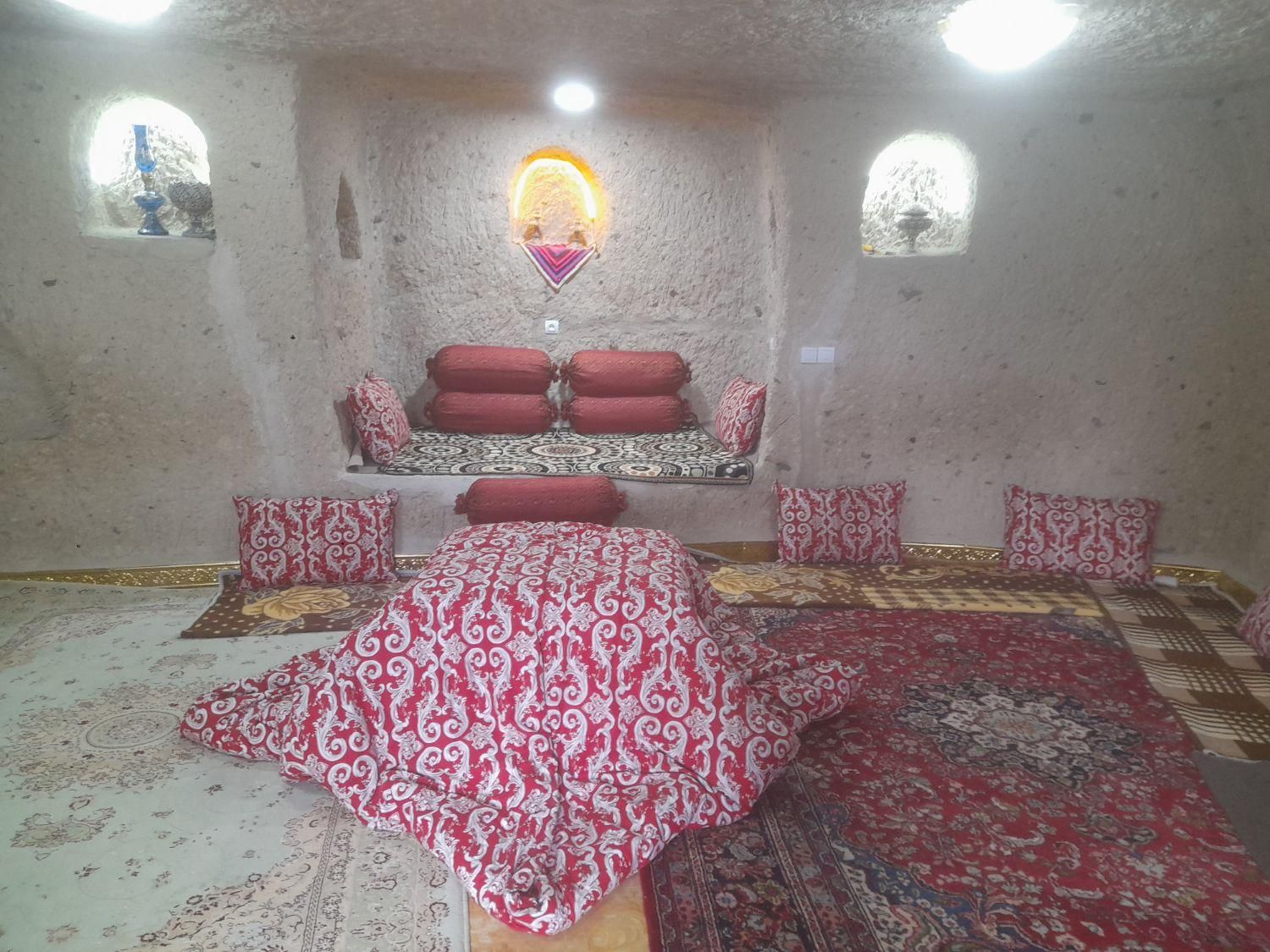 سویئت صخره ای درکندوان|اجارهٔ کوتاه‌مدت آپارتمان و سوئیت|سهند, |دیوار