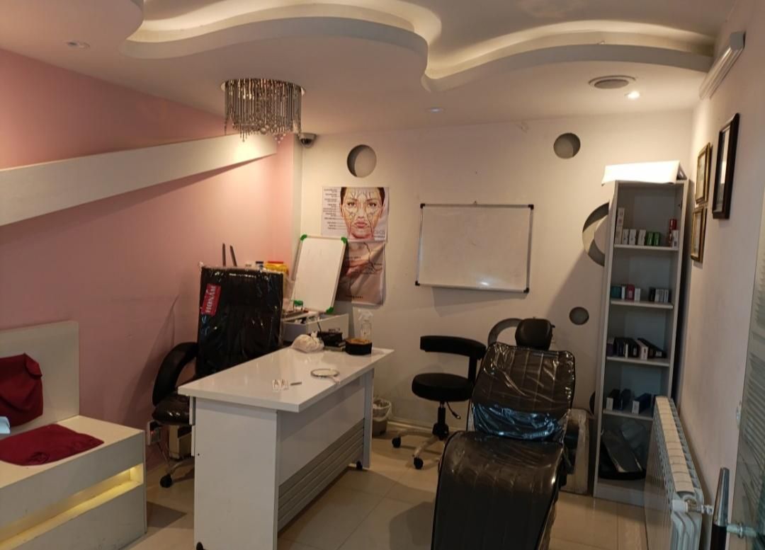 دفتر کار ۹۰متری سعادت آباد|اجارهٔ دفتر کار، اتاق اداری، مطب|اصفهان, هزارجریب|دیوار