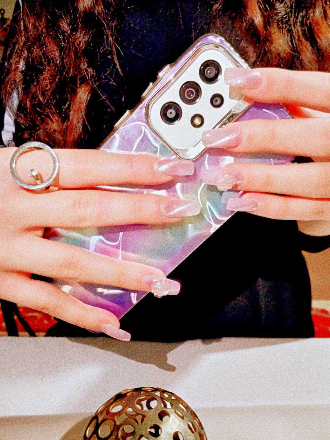 کاشت تخصصی ناخن شهرک تعاون|خدمات آرایشگری و زیبایی|کرمانشاه, |دیوار