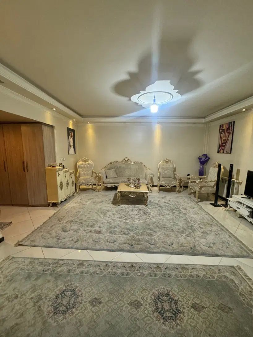 ۶۰مترتخلیه/اسانسور/انباری/خوش نقشه نقاشی شده|اجارهٔ آپارتمان|تهران, جی|دیوار