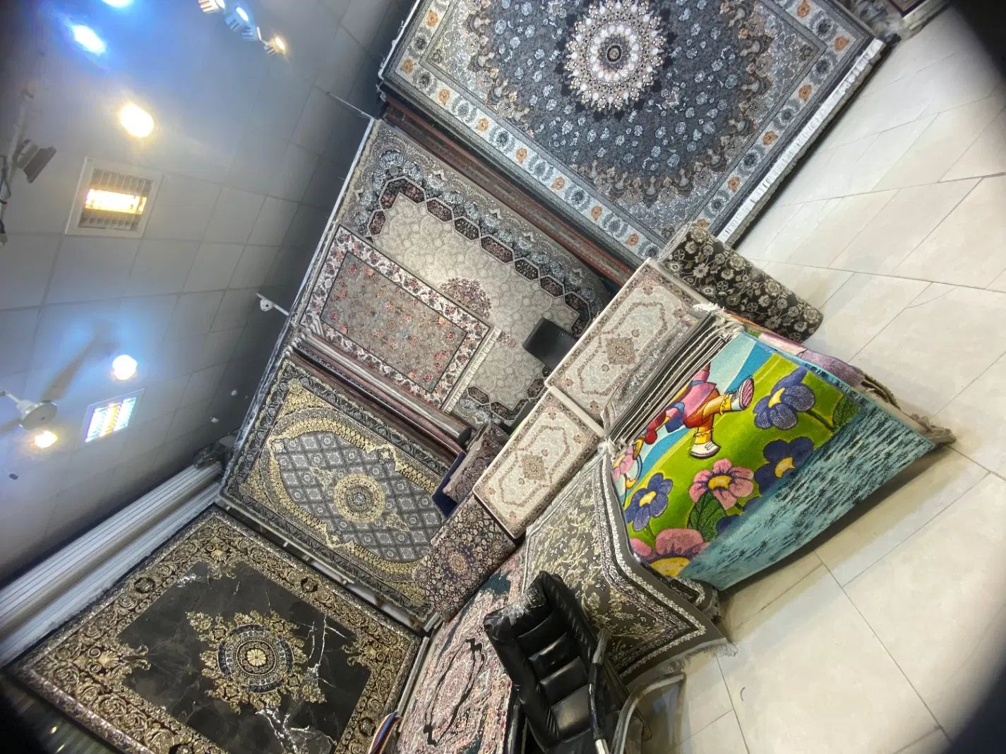 فرش طرح 700شانه افشان کرم فیلی سرمه ای|فرش|مشهد, خین عرب|دیوار