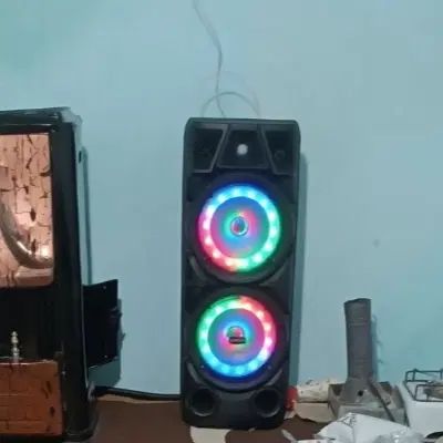 اسپیکر بلوتوث سینما خانواده خانگی باند بلندگو|پخش‌کننده همراه|یزد, |دیوار