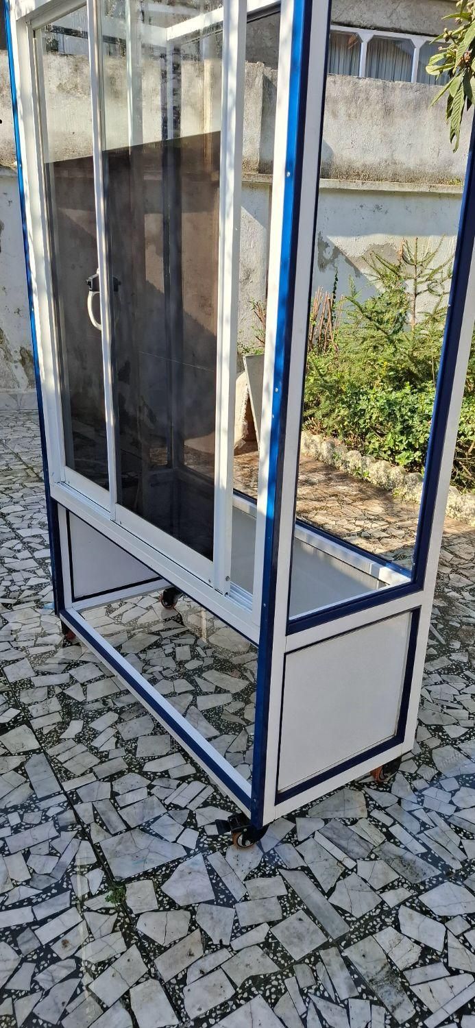 ویترین آلومینیوم|بوفه، ویترین، کنسول|صومعه‌سرا, |دیوار