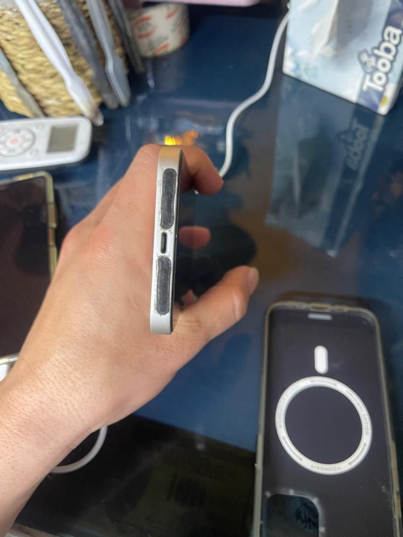 اپل iPhone 13 با حافظهٔ ۱۲۸ گیگابایت|موبایل|چالوس, |دیوار