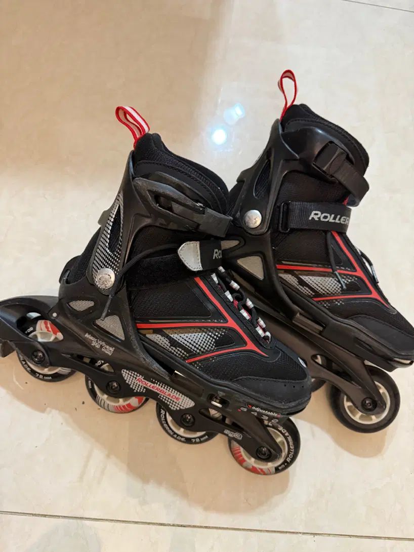 کف اسکیت رولر بلید Rollerblade اصل|دوچرخه، اسکیت، اسکوتر|تهران, دروس|دیوار