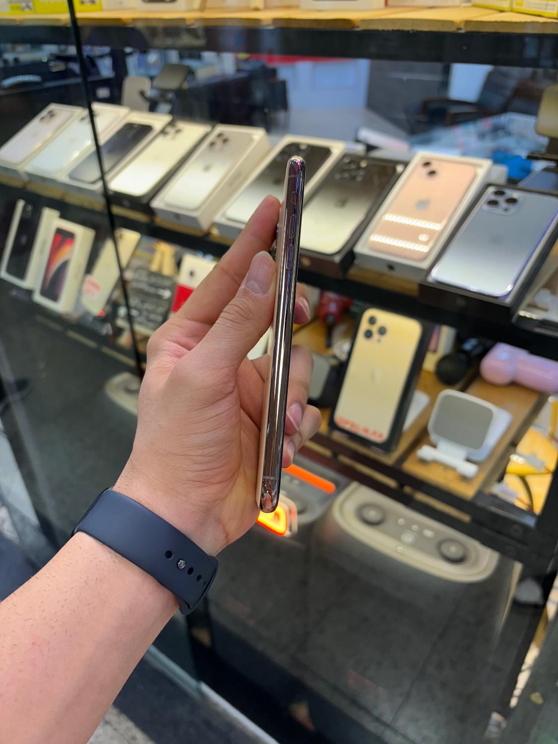 iPhone 11 Pro Max as ایفون ۱۱ پرومکس|موبایل|تهران, پونک|دیوار