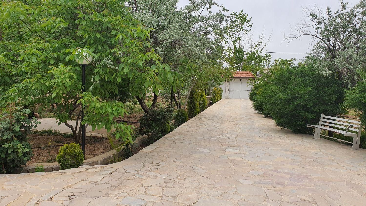 اجاره روزانه ویلا باغ|اجارهٔ کوتاهمدت ویلا و باغ|شیراز, ویلاشهر|دیوار