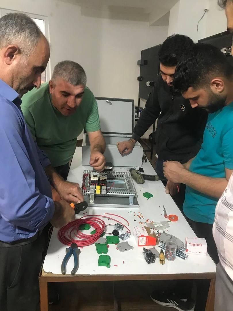 آموزش برق صنعتی،PLC،پنل خورشیدی،دوربین،اعلان حریق|خدمات آموزشی|ارومیه, |دیوار