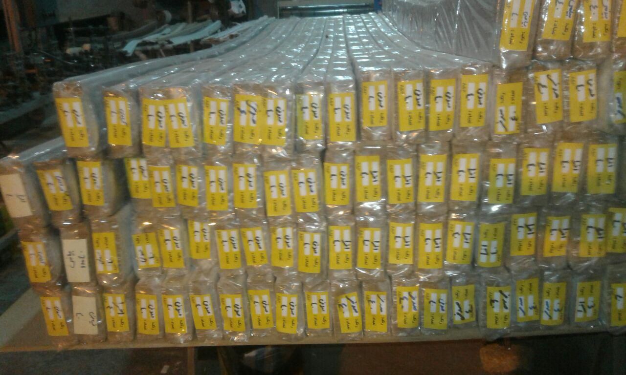 نیروی اقا برای کارگاه پانچ ام دی اف|استخدام صنعتی، فنی، مهندسی|بجنورد, |دیوار