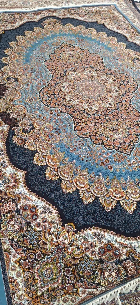 دوخته فرش۶متری ۷۰۰شانه ارکیده|فرش|اراک, |دیوار