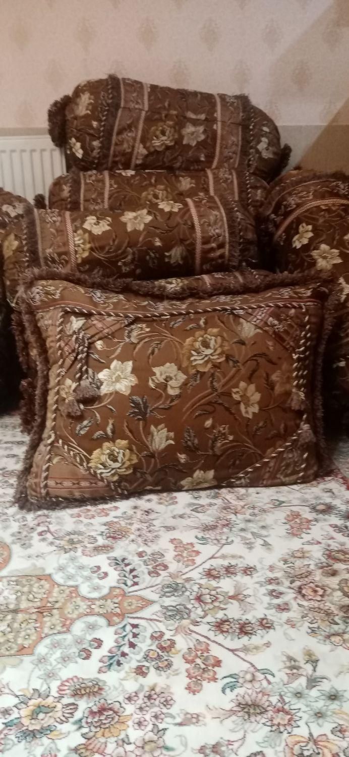 بالشت وپشتی|مبلمان خانگی و میز عسلی|کازرون, |دیوار