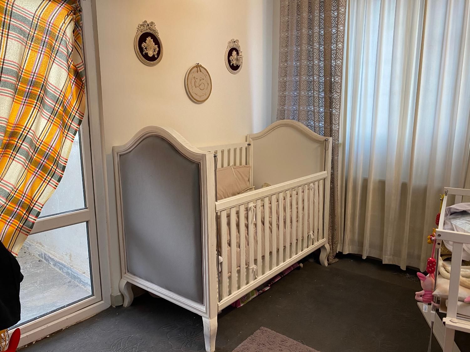 تخت کودک کنار مخمل|تخت و سرویس خواب|طرقبه, |دیوار