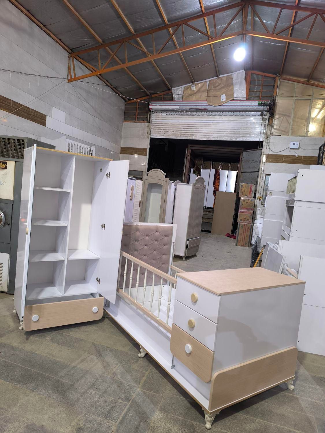 سیسمونی سرویس کمد نوزادباتخت دوکاره آسانسوری لمسه|تخت و صندلی بچه|مشهد, عبادی|دیوار