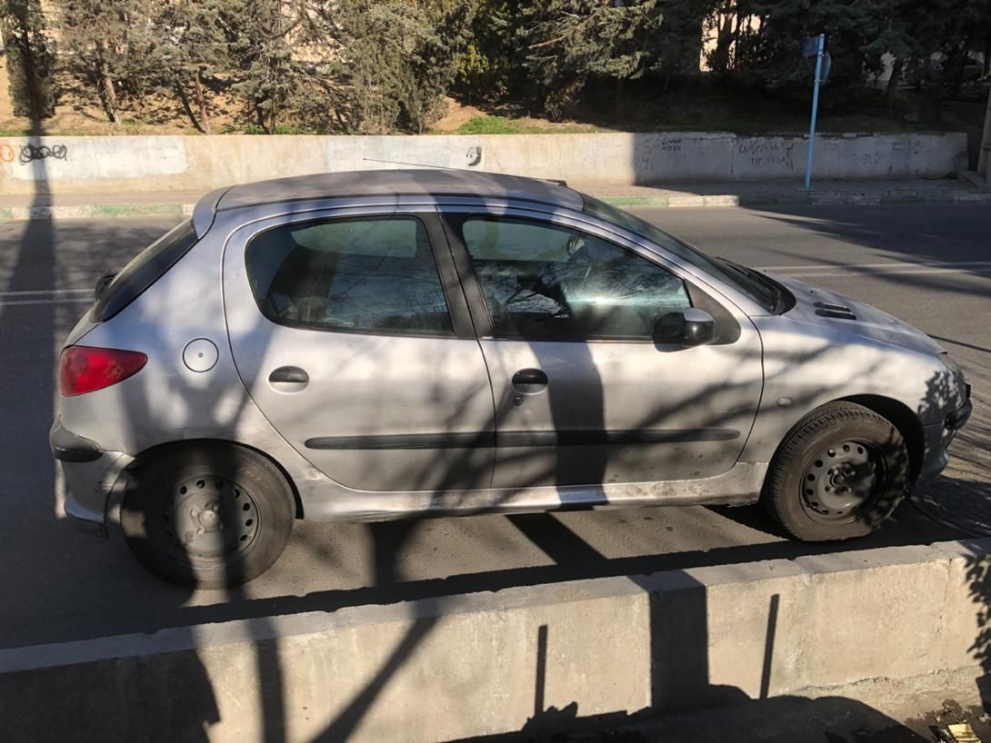 ۲۰۶ مدل ۸۳ تیپ ۲|خودرو سواری و وانت|تهران, حکیمیه|دیوار