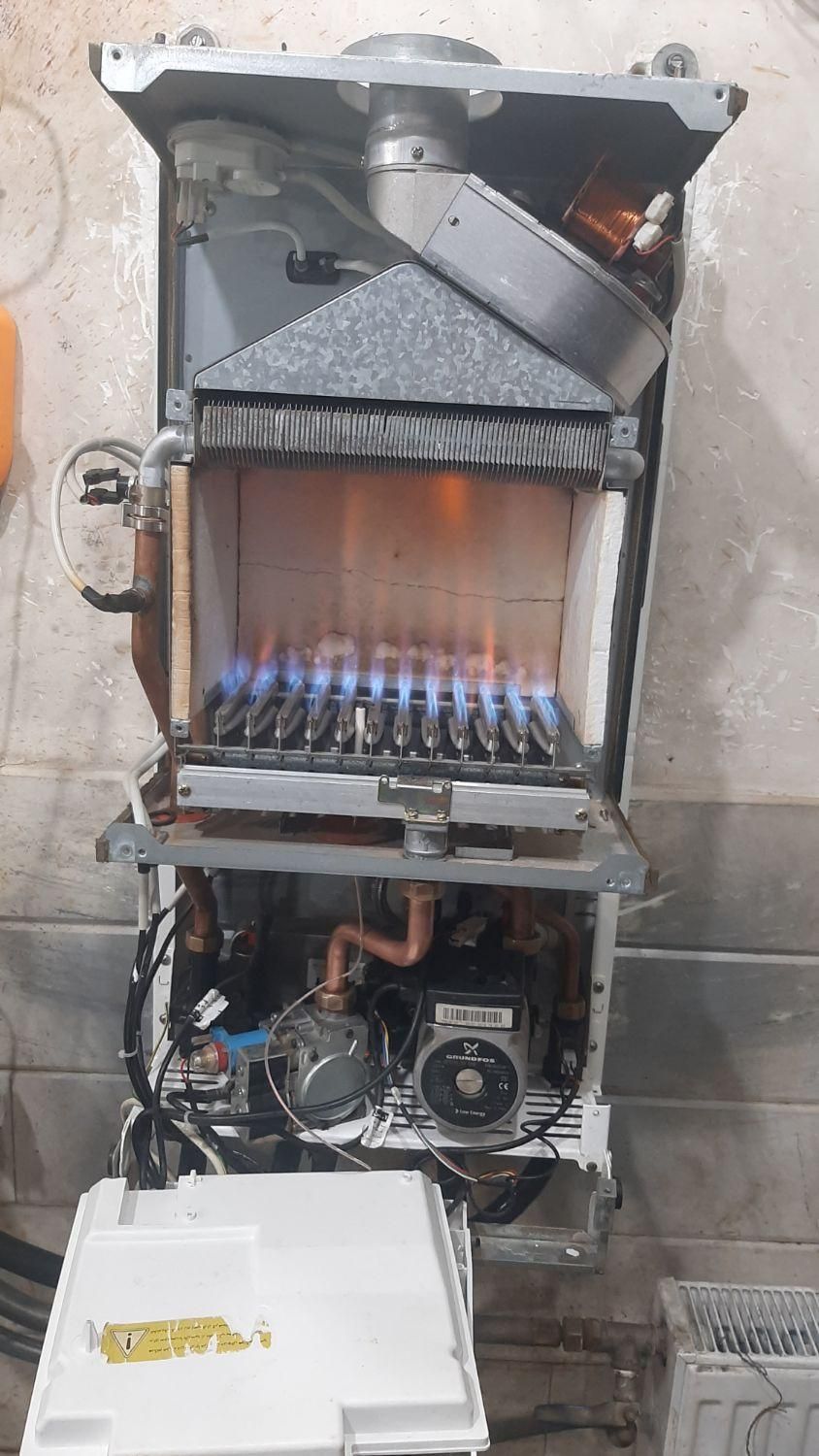 تعمیرات پکیج و آبگرمکن دیواری|خدمات پیشه و مهارت|قم, انسجام|دیوار