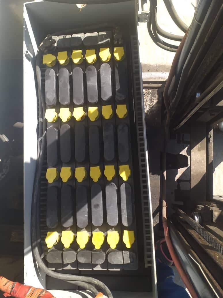 فروش انواع باطری لیفتراک استاکر ریچتراک|عمدهفروشی|اصفهان, ارداجی|دیوار