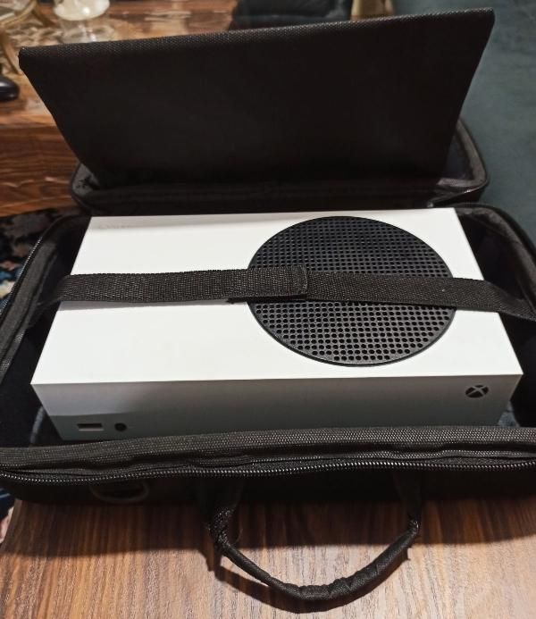 کنسول Xbox series s درحد آکبند|کنسول، بازی ویدئویی و آنلاین|بوشهر, |دیوار
