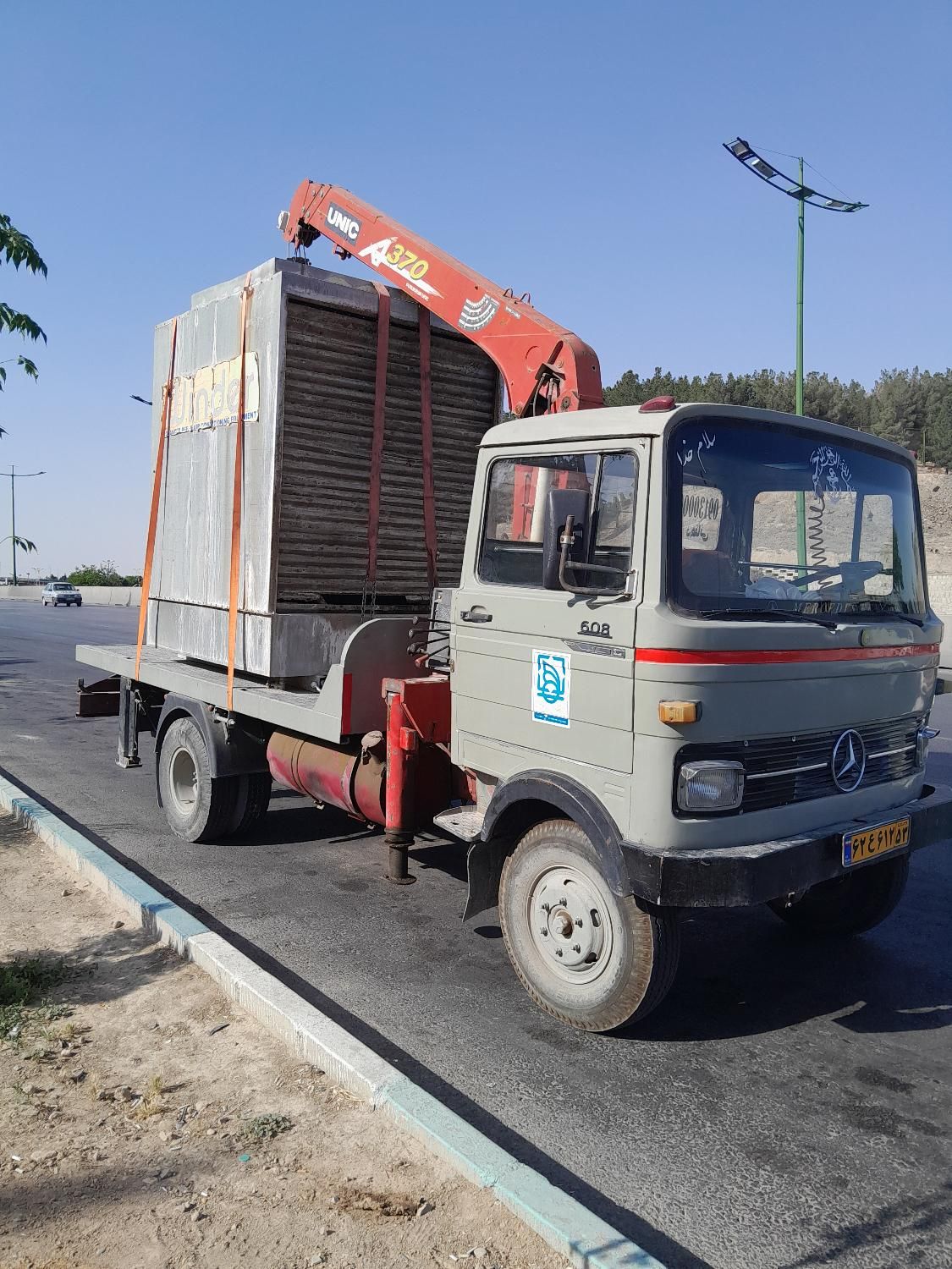 جرثقیل نیسان نیسانی خاور|خدمات حمل و نقل|اصفهان, خانه اصفهان|دیوار