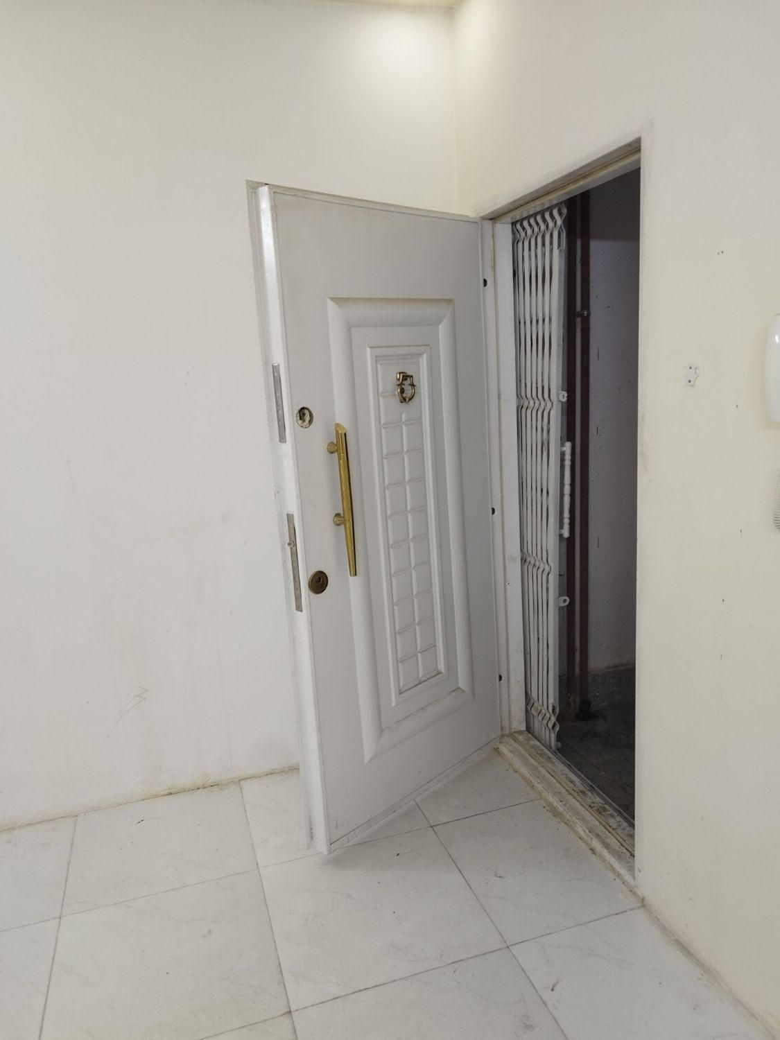 اپارتمان نوساز توس ۴۱شهرک حجت طبقه دوم نوساز|فروش آپارتمان|مشهد, حضرت حجت|دیوار