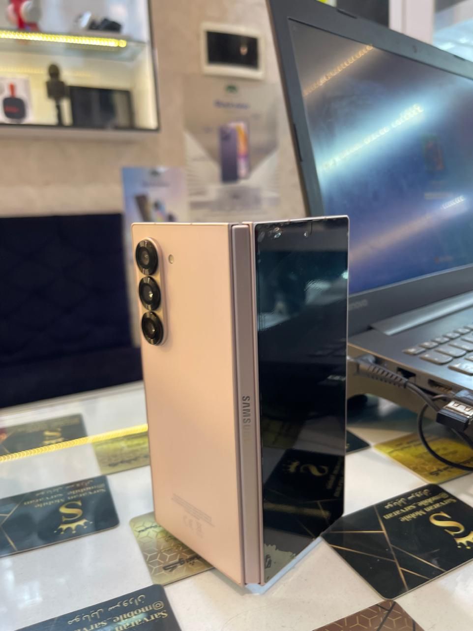 سامسونگ Galaxy Z Fold6 با حافظهٔ ۲۵۶ گیگابایت|موبایل|مشهد, هنرستان|دیوار
