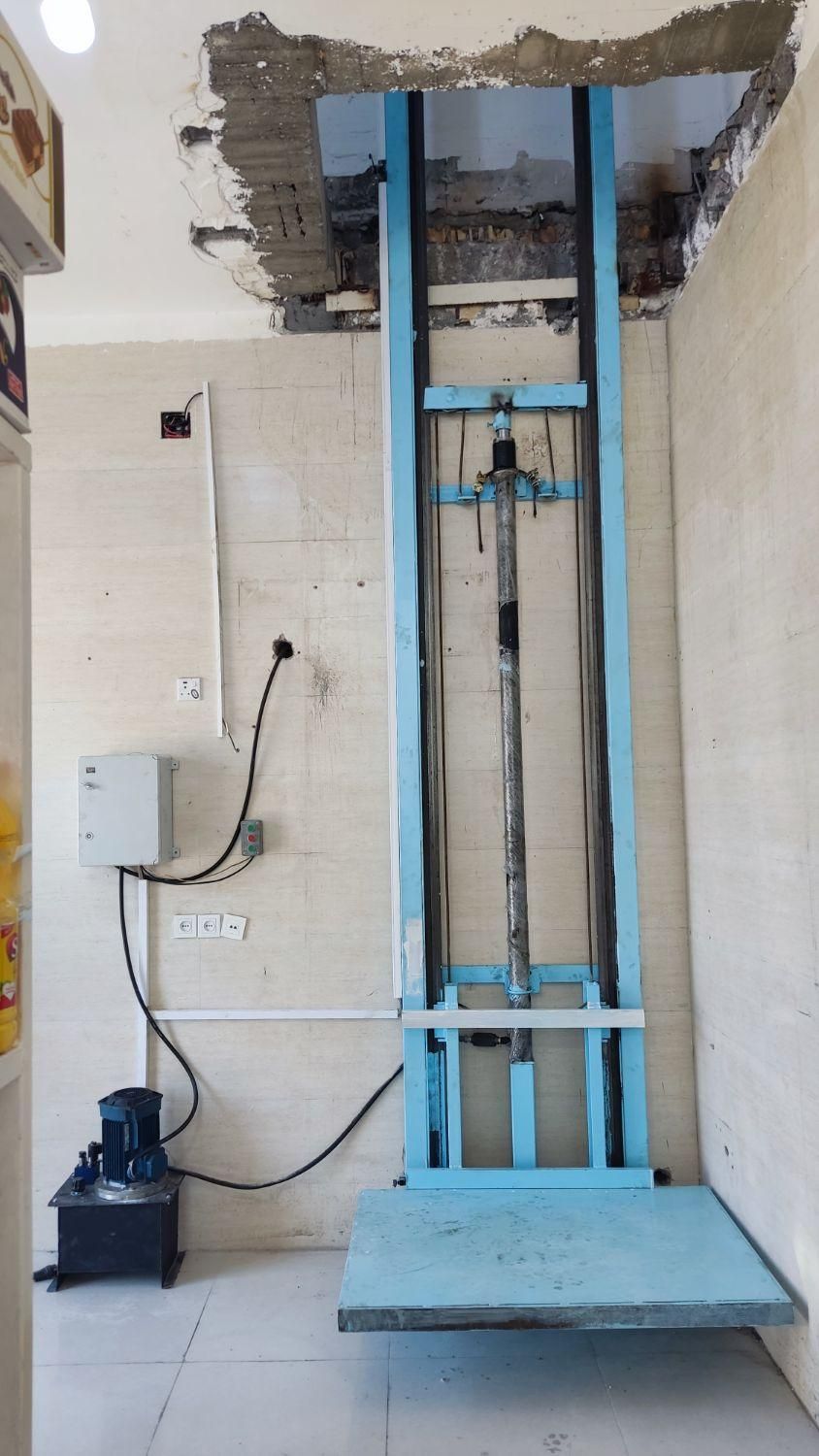 بالابر هیدرولیک بدون واسطه|ماشینآلات صنعتی|بروجرد, |دیوار