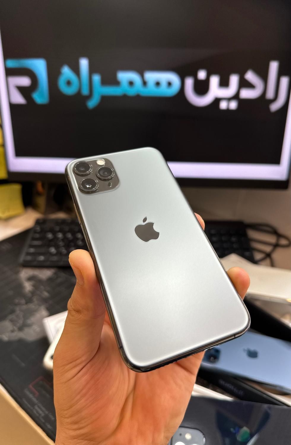 فروش اعتباری IPHONE 11Pro با یک فقره چک صیادی|موبایل|گنبد کاووس, |دیوار