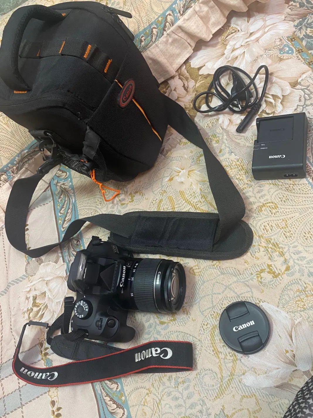 دوربین canon4000D|دوربین عکاسی و فیلم‌برداری|کرج, شهرک اوج|دیوار