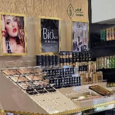 استخدام کارگر ساده در شرکت برای نظافت و خدمات|استخدام سرایداری و نظافت|تهران, میدان ولیعصر|دیوار