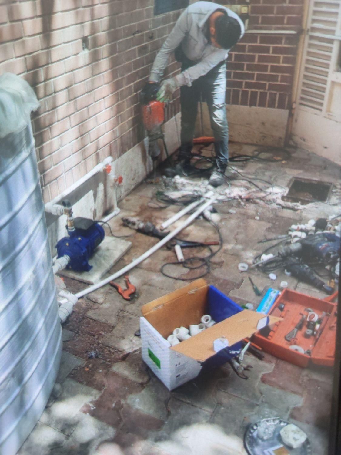 لوله کشی و نصب پمپ آب خانگی|خدمات پیشه و مهارت|تهران, فلاح|دیوار