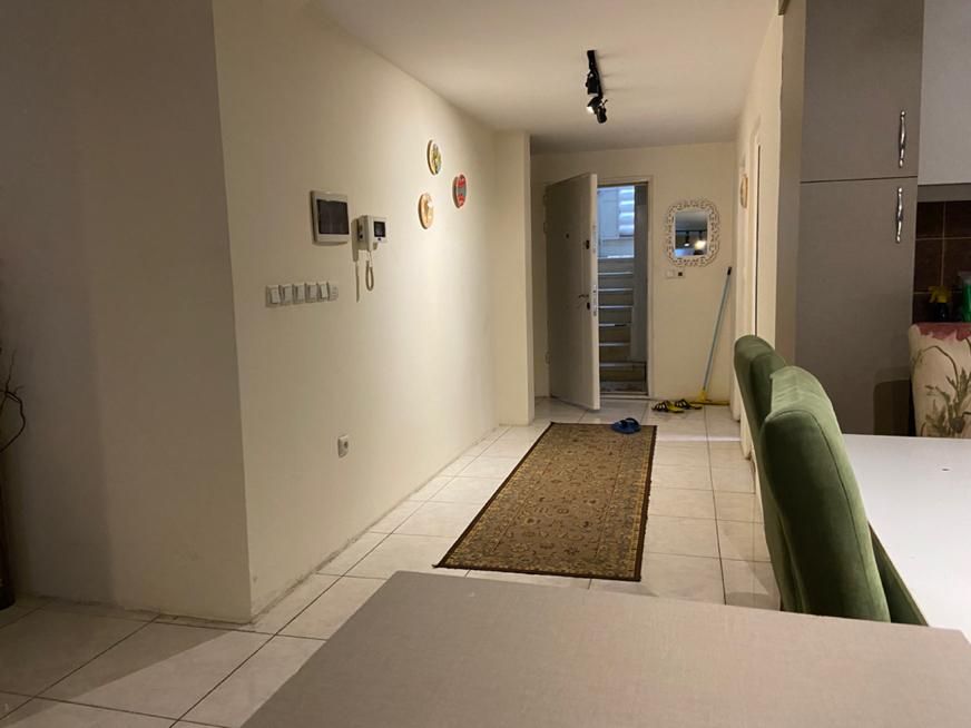 اپارتمان تکواحدی حیاط اختصاصی بیلیارد وای فای|اجارهٔ کوتاهمدت آپارتمان و سوئیت|مشهد, هفت تیر (حافظ)|دیوار