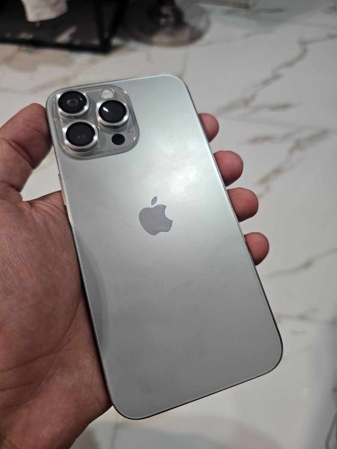 آیفون ۱۵ پرومکس طرح شرکت کلون 512 gb|موبایل|شیراز, فرهنگ شهر|دیوار