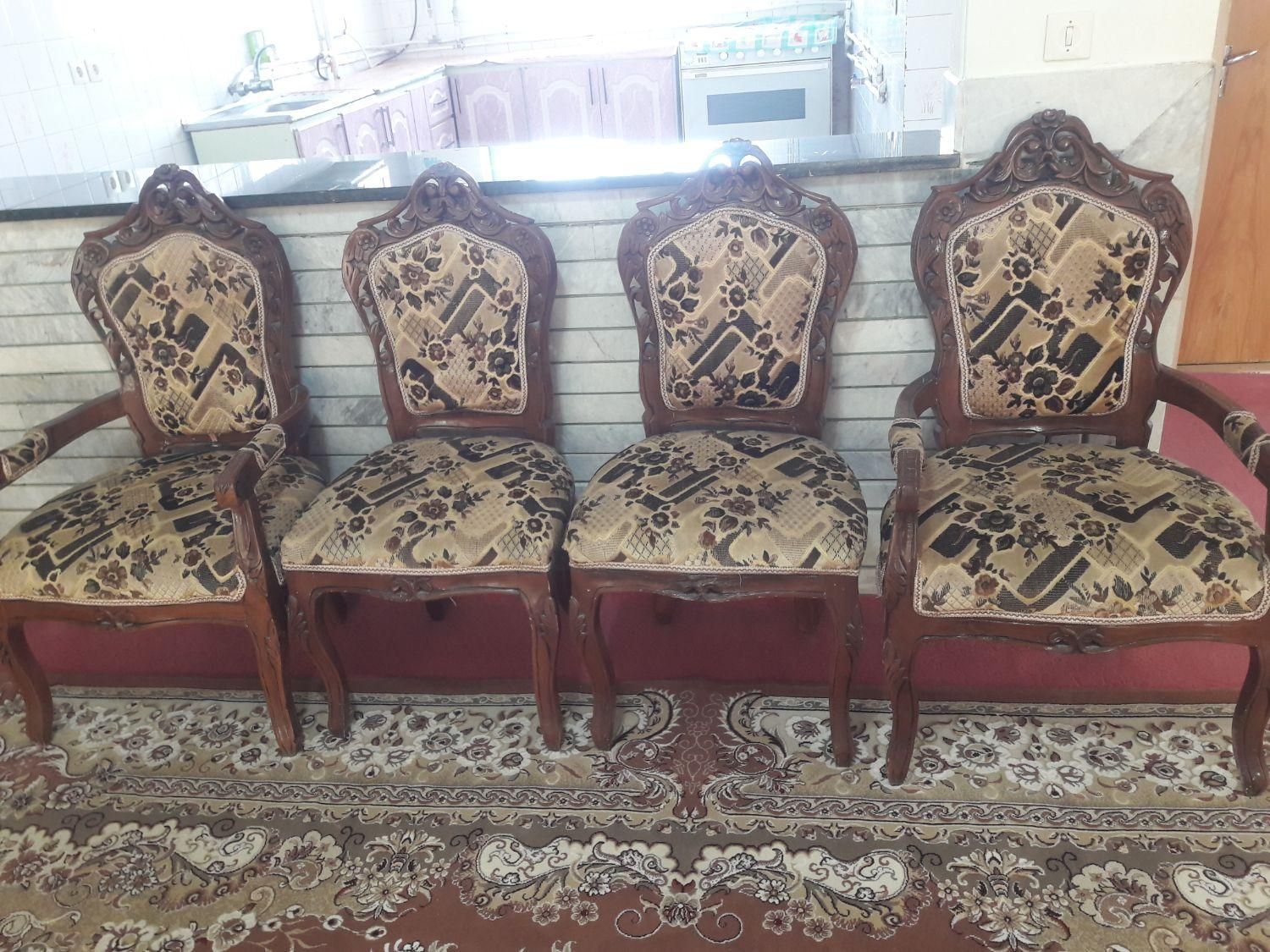 مبلمان سلطنتی|مبلمان خانگی و میز عسلی|خمینی‌شهر, |دیوار