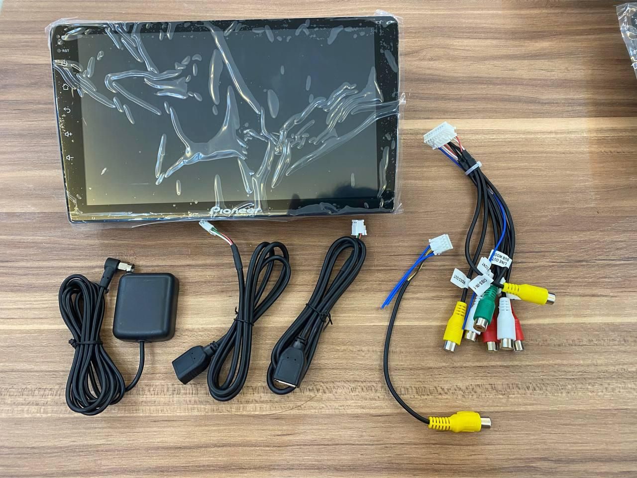 مانیتور اندروید پایونر با کیفیت عالی و دوربین عقب|قطعات یدکی و لوازم جانبی|مشهد, هنرور|دیوار