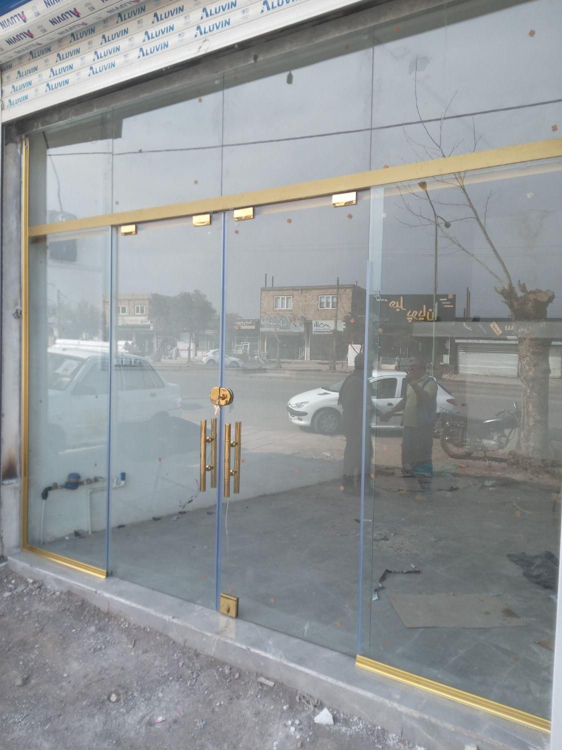 شیشه سکوریت کرکره برقی|خدمات پیشه و مهارت|رشت, سلیمانداراب|دیوار