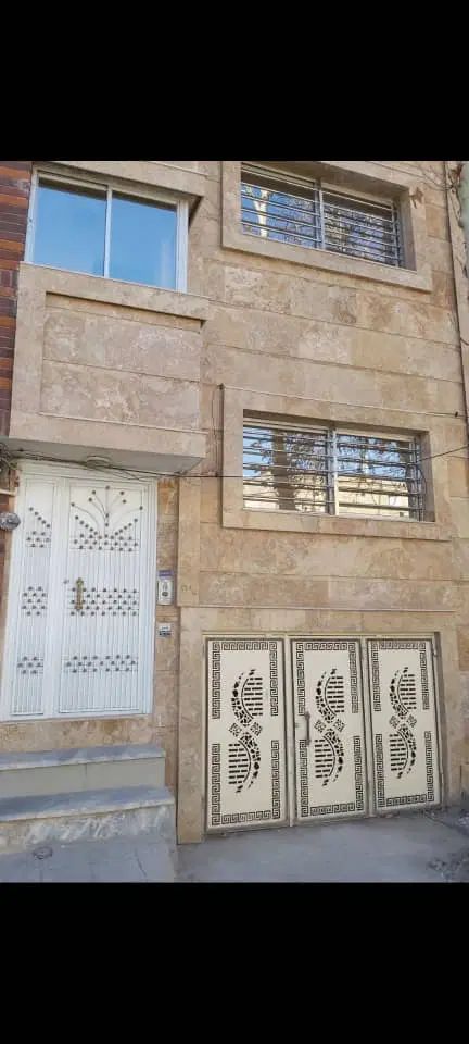 ویلایی دو ۲طبقه|اجارهٔ خانه و ویلا|مشهد, نیروی هوایی|دیوار