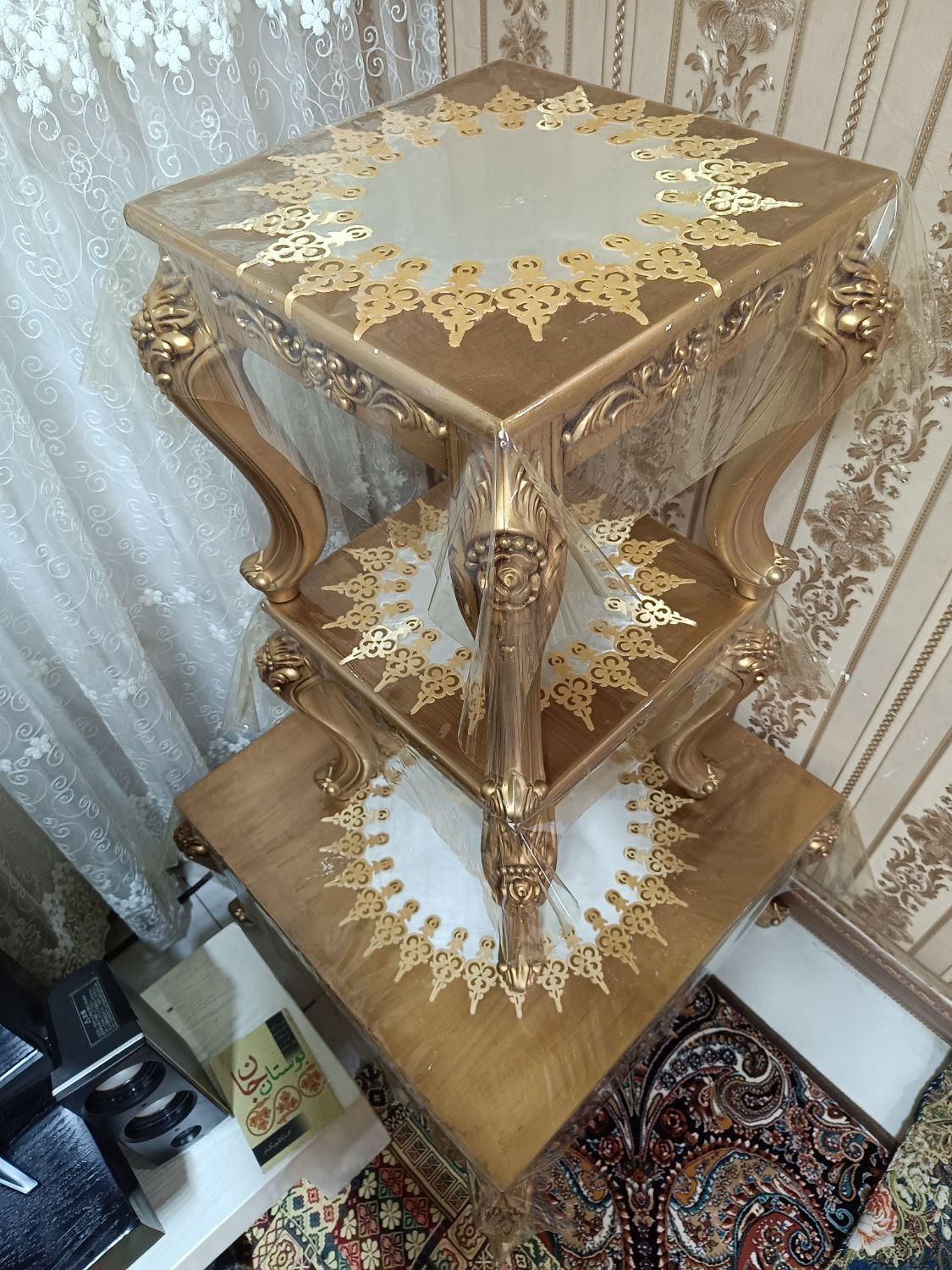 مبلمان 7 نفره سلطنتی / در حد|مبلمان خانگی و میز عسلی|تهران, نعمت‌آباد|دیوار